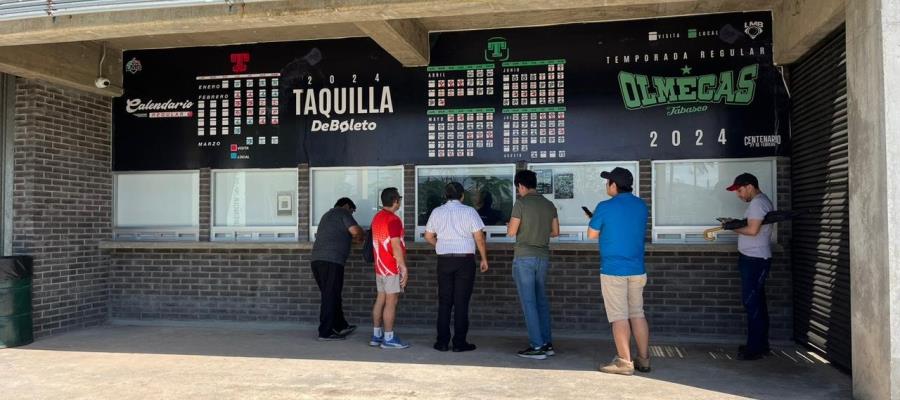 Aficionados descontentos de que en Centenario no haya venta de boletos para juego inaugural 