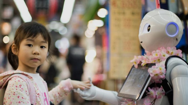 Así funciona el robot NAO que tranquiliza a niñas y niños con autismo