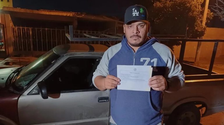 Job Vázquez agredido sin razón cuando trabajaba, hija lo ayuda a denunciar porque no había intérprete