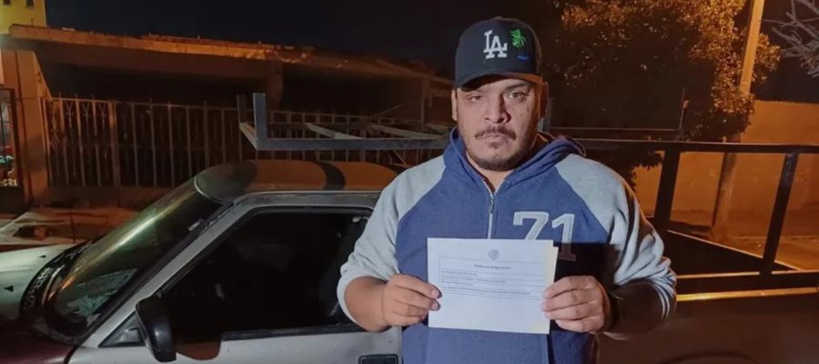 Job Vázquez agredido sin razón cuando trabajaba, hija lo ayuda a denunciar porque no había intérprete