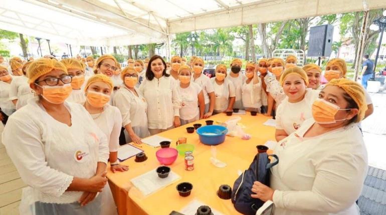 "Queremos en Centro mujeres con autonomía": Yolanda Osuna en capacitación a emprendedoras