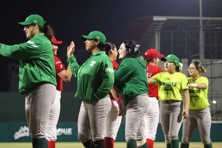 Las Olmecas son blanqueadas por El Águila Femenil