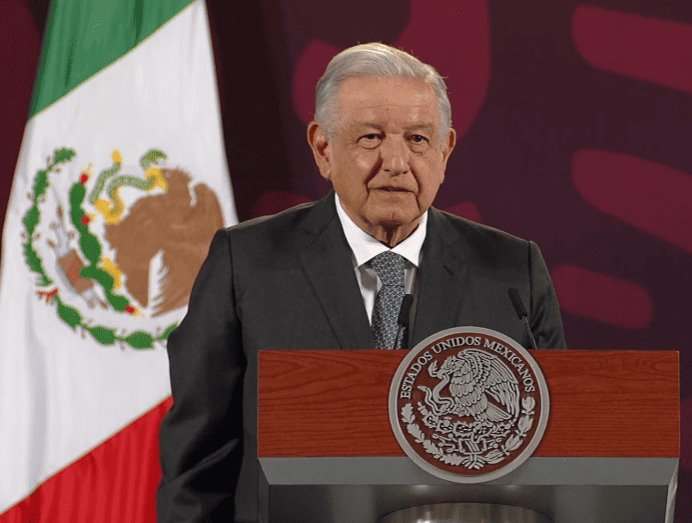 No tiene AMLO pensado salir de México en próximos meses