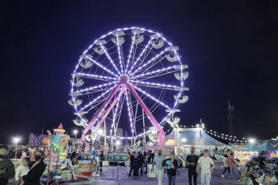 ´Vuela´ canasta de juego mecánico en Feria de Huauchinango, Puebla; hay 2 heridos