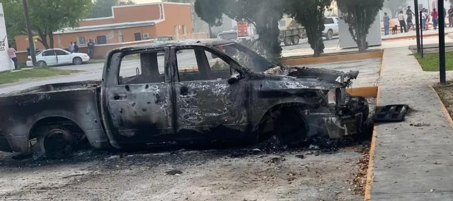 Arde Doctor Coss, NL: hallan cuerpos sin vida y queman vehículos oficiales