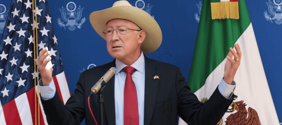 "Le hubiera advertido que tuviera cuidado por su cartera" dice AMLO ante reunión de Ken Salazar con SCJN