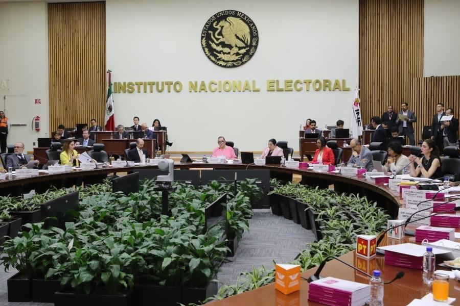 INE avala multas por 50 mdp a partidos por irregularidades durante precampañas