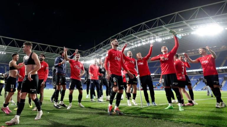 Javier Aguirre y el Mallorca son recibidos como héroes tras pase a final de Copa del Rey