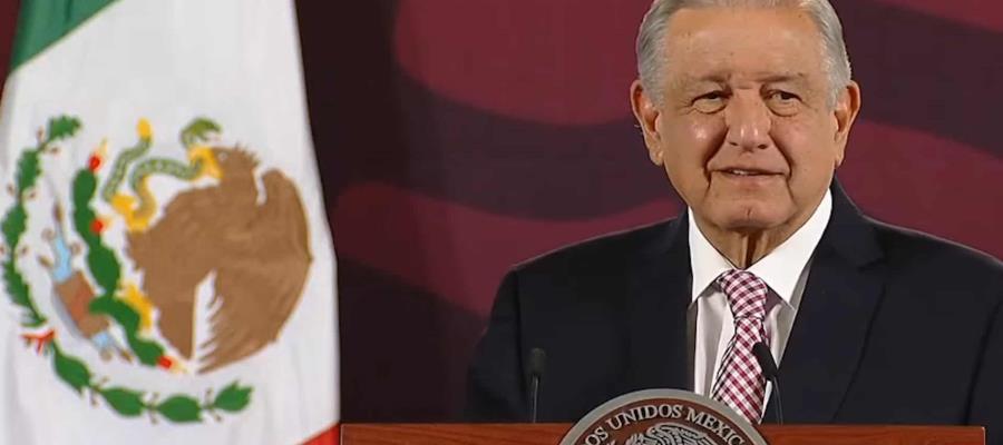 Autolimitación y ayuda para no violar veda electoral, pide AMLO 