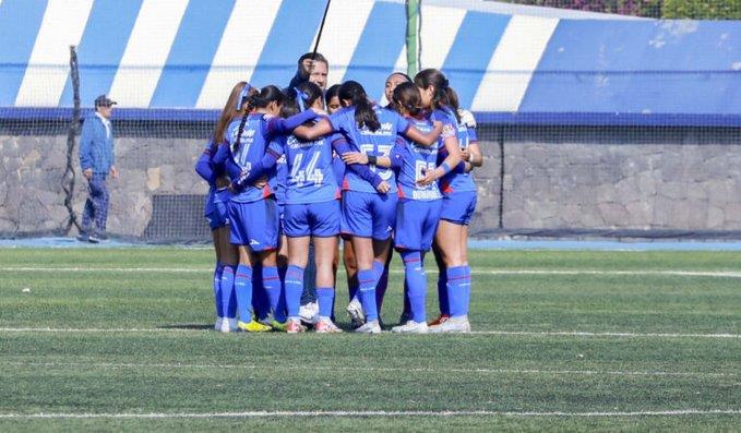 Sancionan económicamente a Cruz Azul Femenil sub 19 por cantos homofóbicos