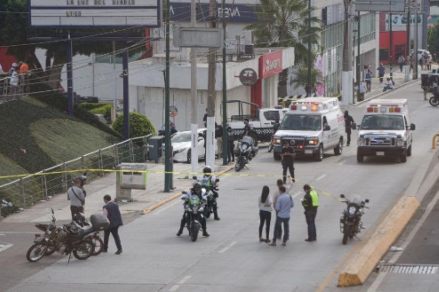 Abandonan 4 cuerpos sin vida en boulevard de Tuxpan, Veracruz