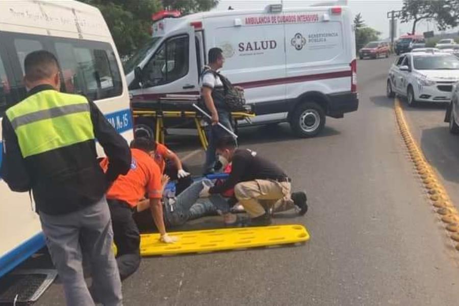 Atropellan a motociclista frente a la laguna "El Negro"