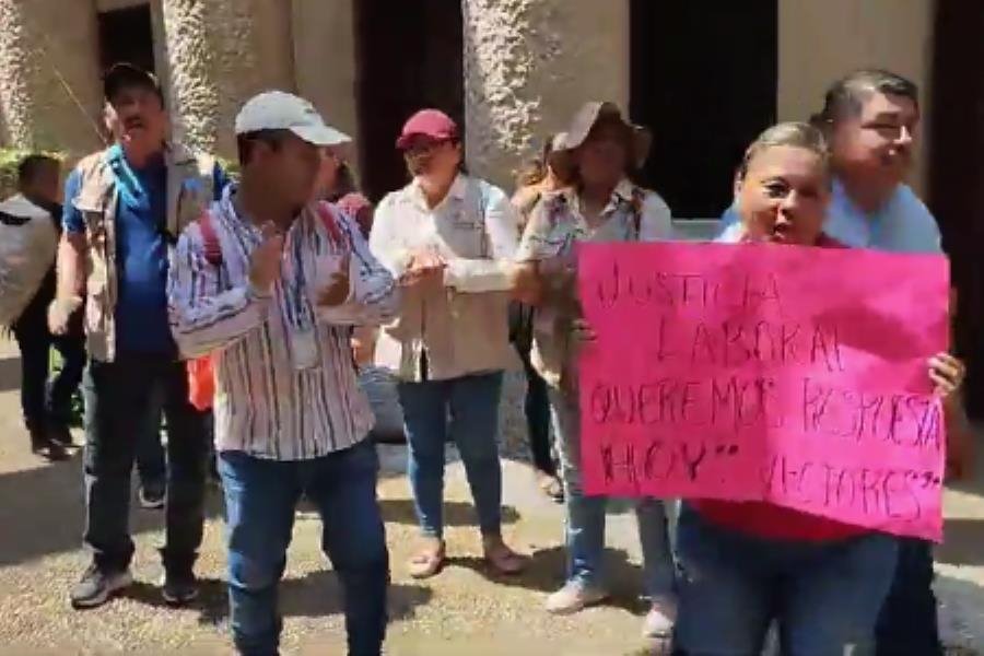 Protestan trabajadores de Salud; exigen aumento salarial o autorización de más de 200 bases