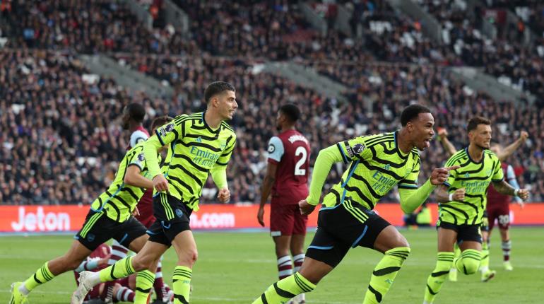 Arsenal golea 6-0 y no quita los ojos del título en Inglaterra