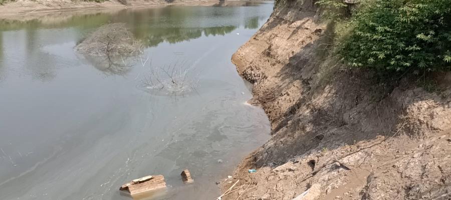 Surgen tumbas del panteón El Cedral que cayeron al río tras deslave