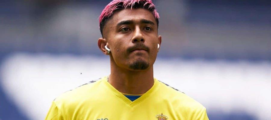 Julián Araujo hará pretemporada con el FC Barcelona