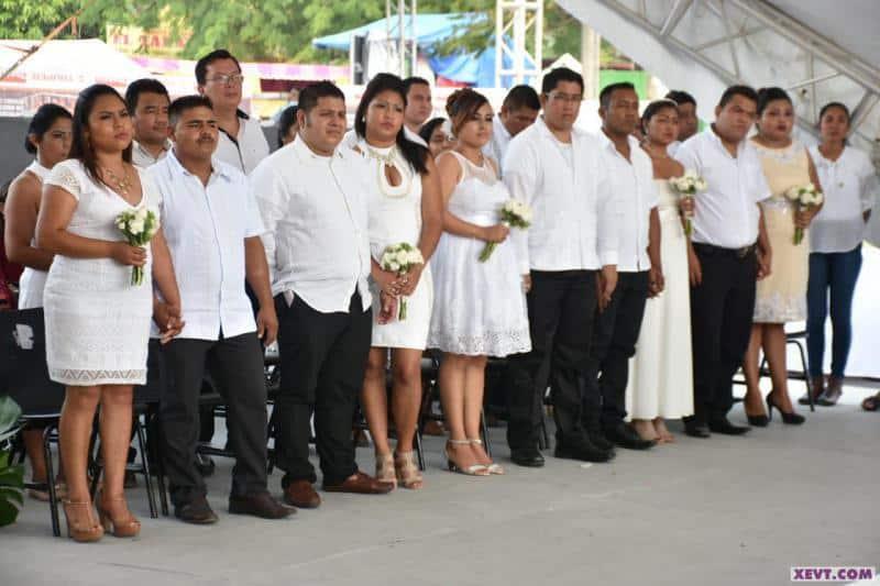 ¡Atención enamorados! Emiten convocatoria para boda colectiva en Feria Tabasco