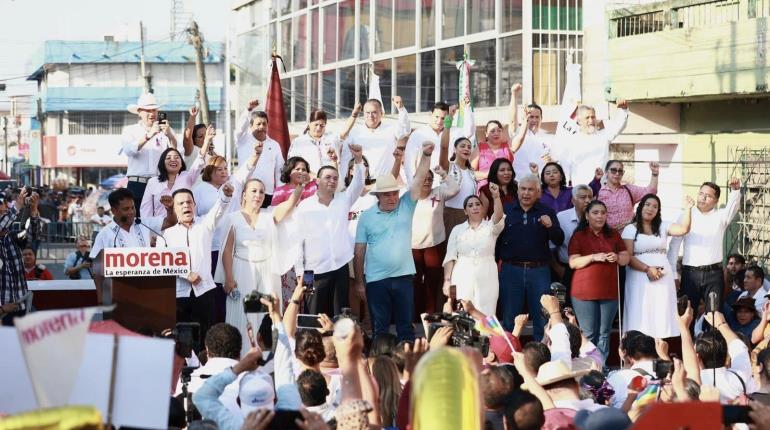 "Habrá una transformación profunda en el Congreso": Morenistas en registro de candidatos a diputados