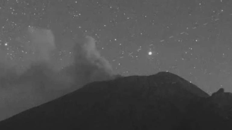 Captan misterioso avistamiento de luces en monitoreo del Popocatépetl