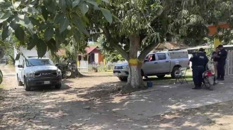 Encuentran a hombre sin vida dentro de alberca en Paso Real de la Victoria