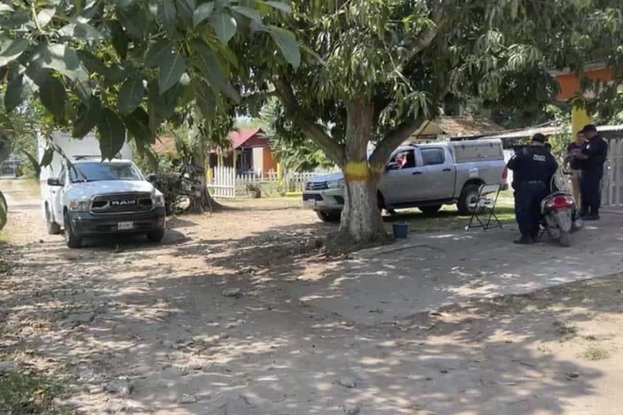 Encuentran a hombre sin vida dentro de alberca en Paso Real de la Victoria