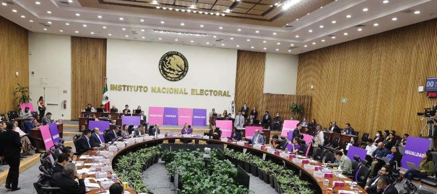 INE investiga a 87 funcionarios electorales por tener filiación política