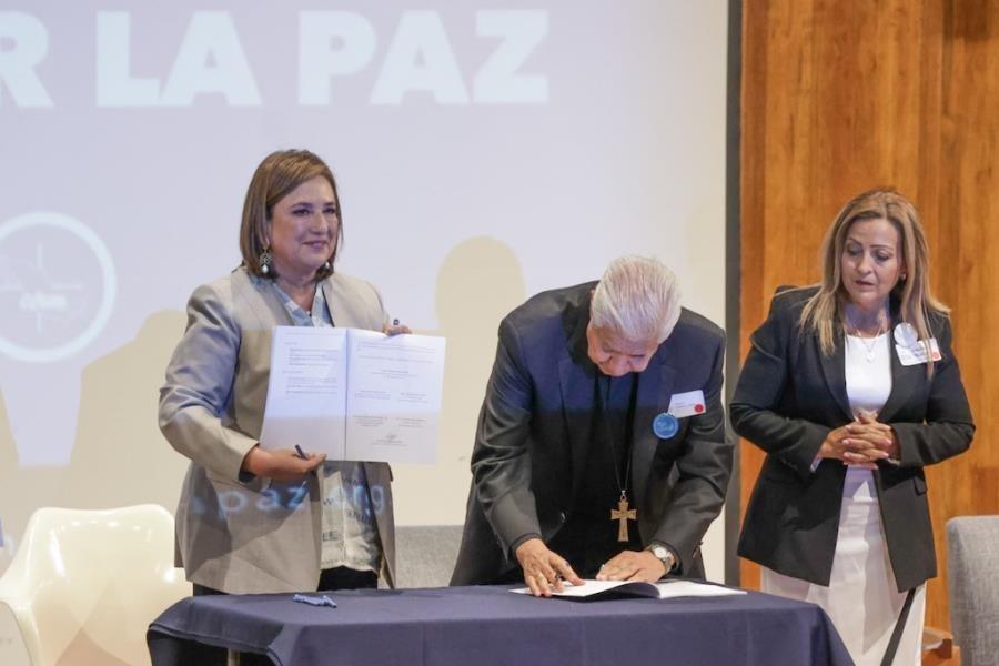 Celebra Xóchitl reunión con obispos de México en pro de acuerdo por la paz