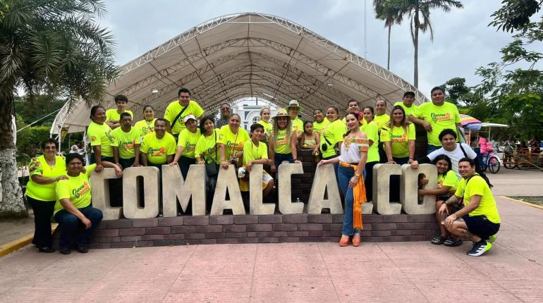 Danna Paola, Comalcalco 2024, recibe el respaldo de locatarios del mercado y tianguis