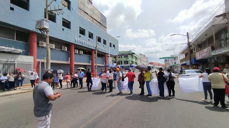 Con bloqueo en Méndez trabajadores de Salud piden cambiar cuotas sindicales al SINAITSA