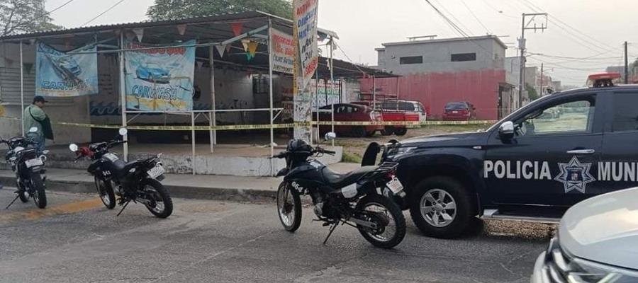 Ejecutan a hombre en taller de Comalcalco