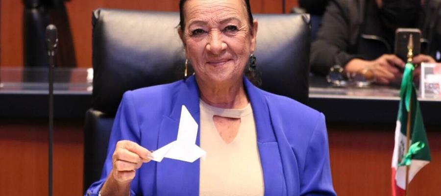 "No se hagan pende...": Lucía Trasviña en Senado por pedir minuto de silencio por candidatos asesinados