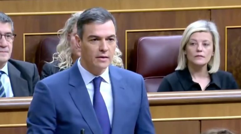 Pedro Sánchez pide renuncia de presidenta de Madrid por investigación a su pareja por fraude fiscal