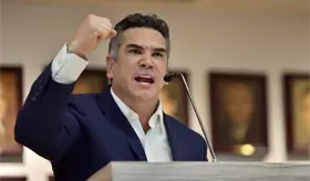 Alito Moreno se lanza contra Marx Arriaga, "la SEP no es su juguete pol&iacute;tico", dice