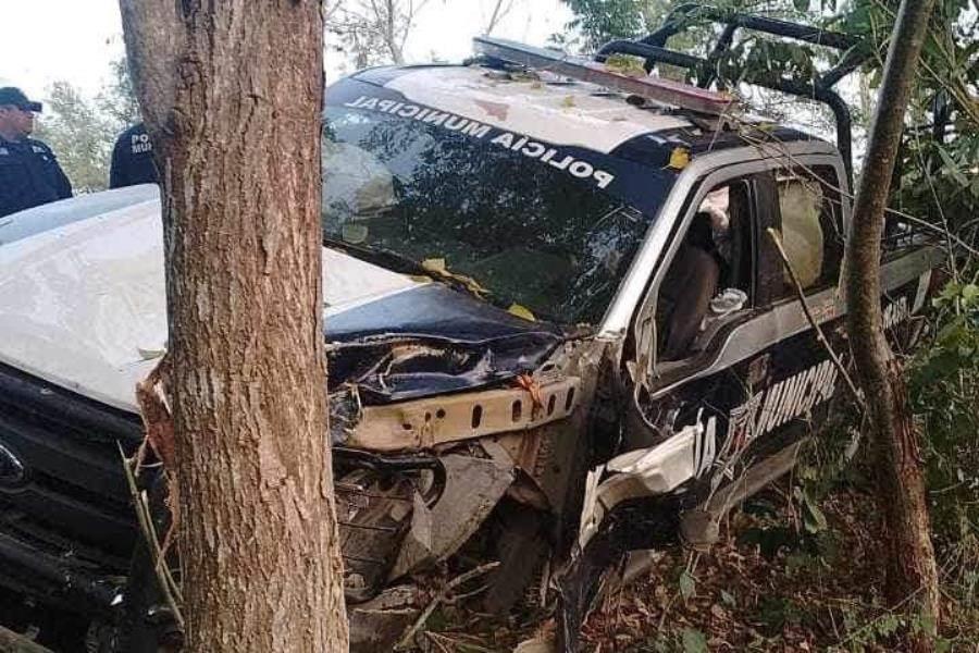 Se accidentan policías municipales de Cárdenas