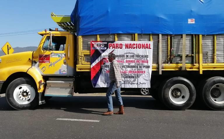 Amagan transportistas con nuevo paro nacional