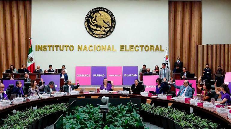 Tumba INE candidaturas de MC al Senado en Campeche y Jalisco