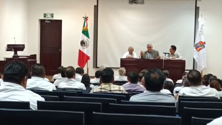 Presentan libro "Cien años de historia del Poder Judicial de Tabasco"