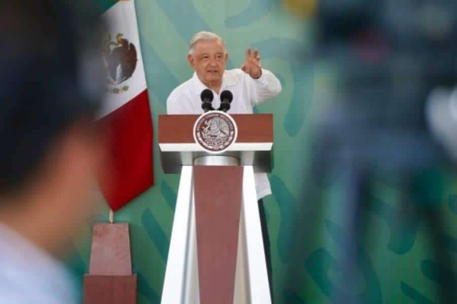 Derecha española se sumará a campaña de guerra sucia en su contra, acusa AMLO