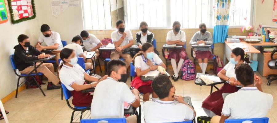 Saldrán de vacaciones 735 mil estudiantes del nivel básico el lunes