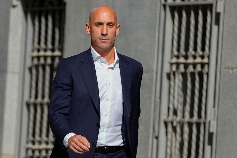 Rubiales regresará a España para cooperar con investigación de irregulariadades en RFE