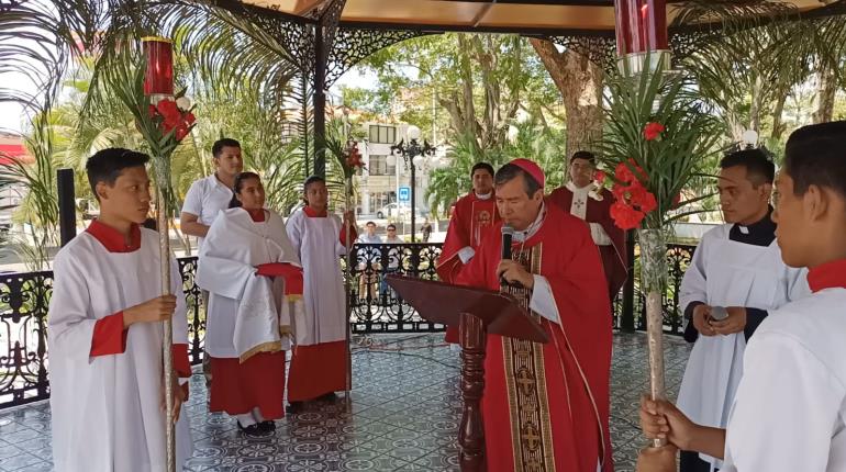 A dejar que Jesús guíe sus vidas, convoca Diócesis de Tabasco en inicio de Semana Santa