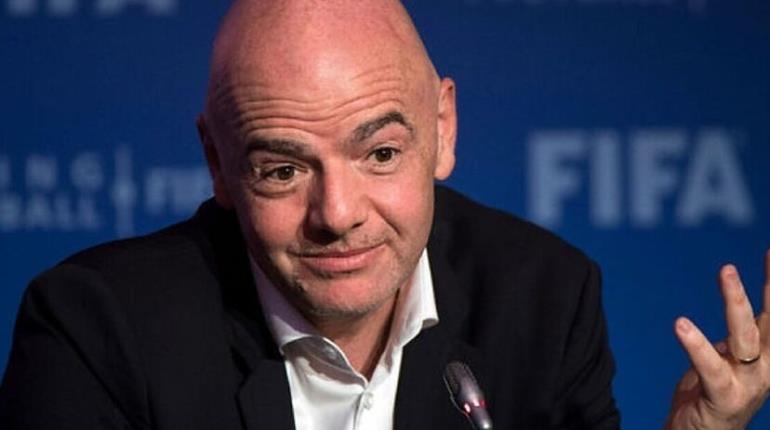 Presidente de FIFA, decepcionado por gritos discriminatorios en final de Nations League