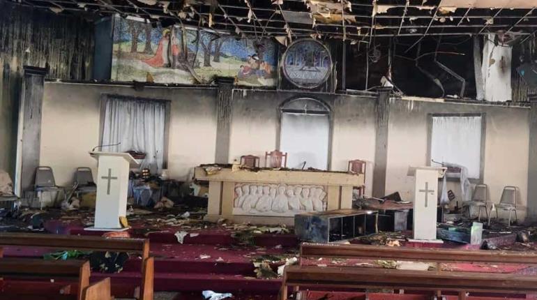 En plena Semana Santa, se incendia iglesia en Puerto Rico