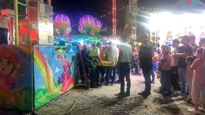 ¡Otra de juegos mecánicos! 9 menores lesionados tras desplome de atracción en feria de San Luis Potosí