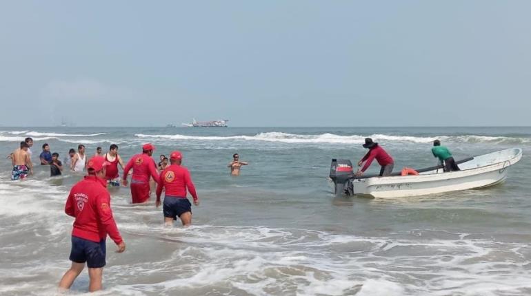 Se mantiene bandera roja en playas de Paraíso