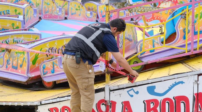 Muere joven tras salir ´volando´ de juego mecánico en Ciudad Juárez