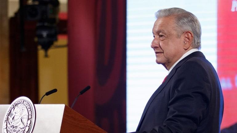 PAN y PRD critican al INE por no cancelar mañaneras de AMLO