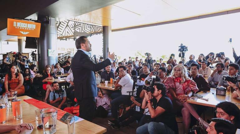 Servicios médicos gratuitos a comunidad LGBTIQ+, propone Máynez