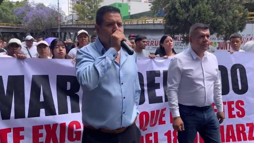 Protestan militantes de Morena en Edomex contra dirigencia nacional