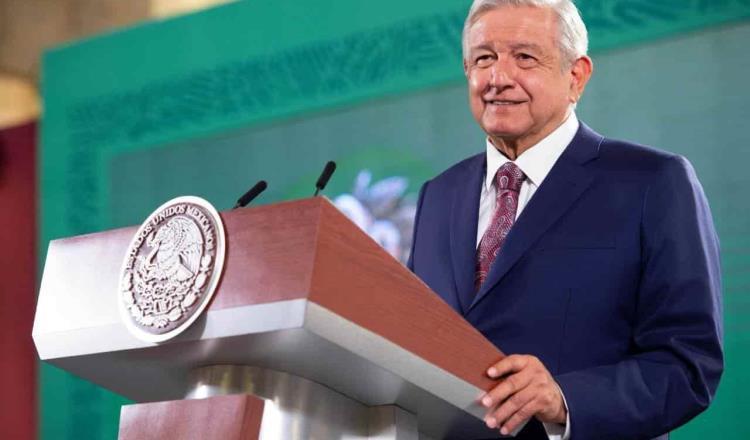 "No están solos", dice AMLO a diplomáticos mexicanos y a connacionales en Ecuador